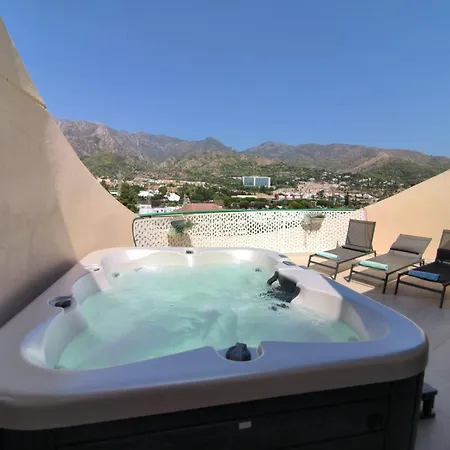 Apartment Penthouse With Jacuzzi *
